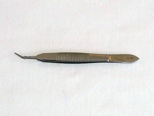 Chirurgische Nahtklemme, Tübingen, Schalen, 10 cm, gebogen A / G Holtex