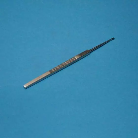Kürette Podologie Besnier-Lupus,gefenstert, 2 mm holtex